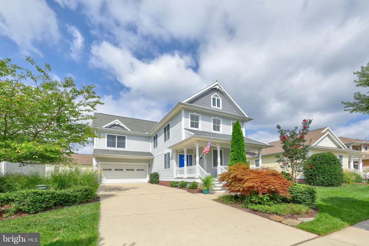 11064 Destination Drive - Photo 1