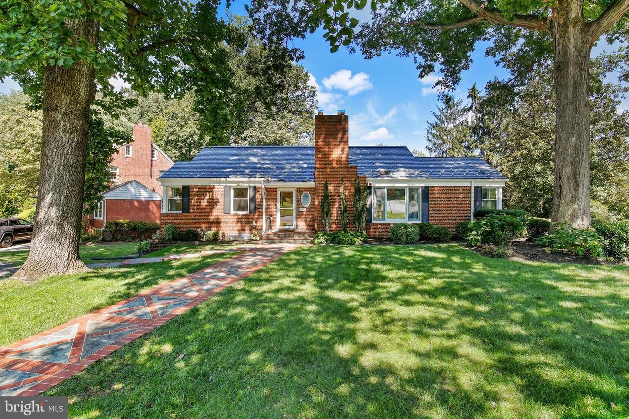 10201 Sutherland Road - Photo 1