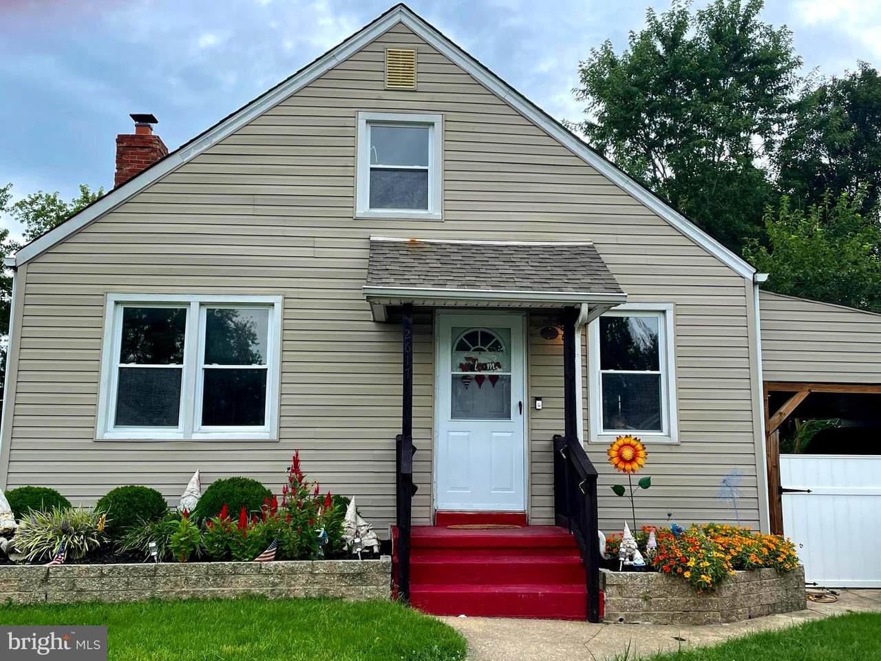 2617 Ambler - Photo 1