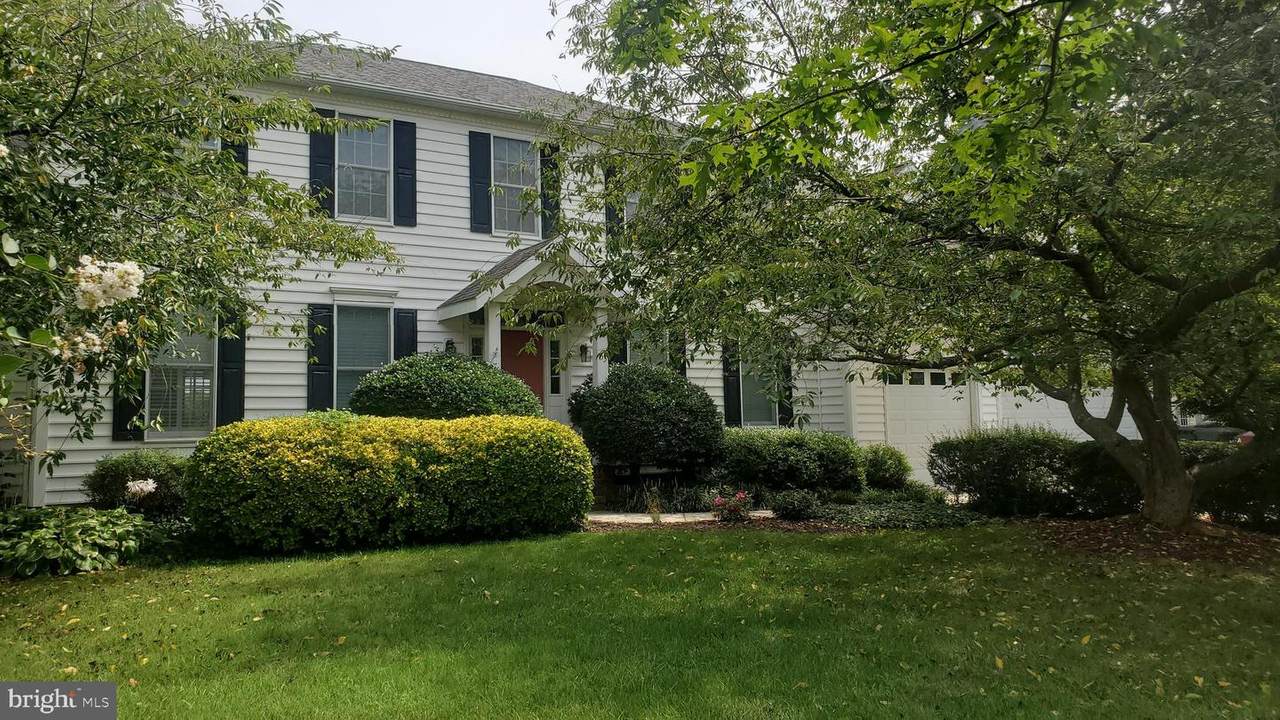 53 Londonderry Drive - Photo 1