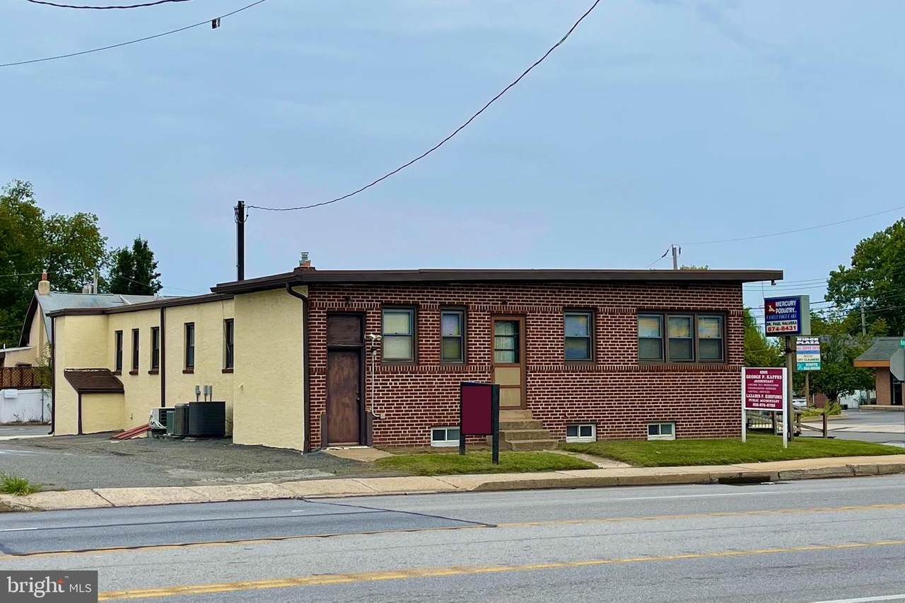 4201 Edgmont Avenue - Photo 1