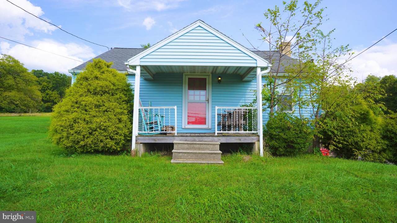 1416 Farmington Avenue - Photo 1