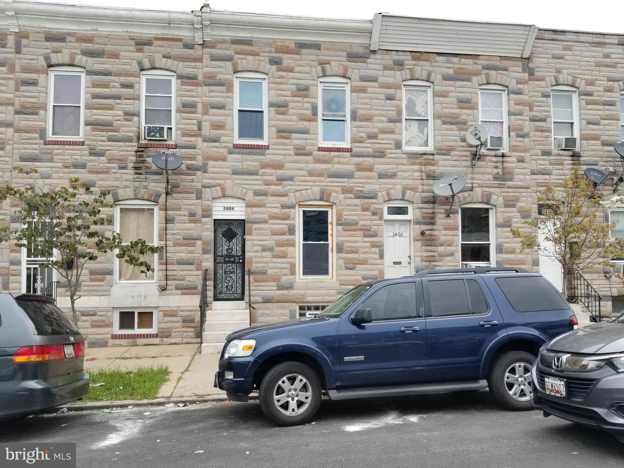 3406 Fairmount Avenue - Photo 1