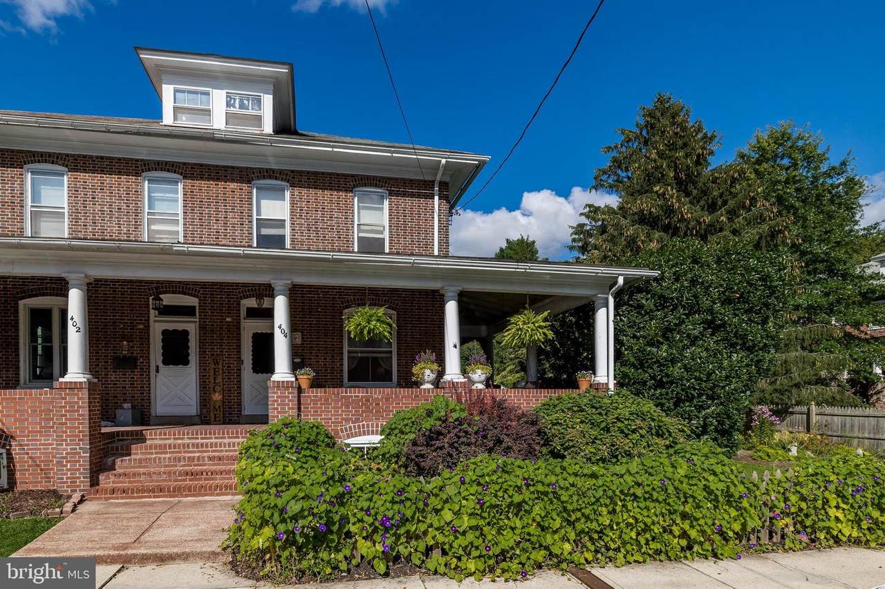 404 Penn Street - Photo 1