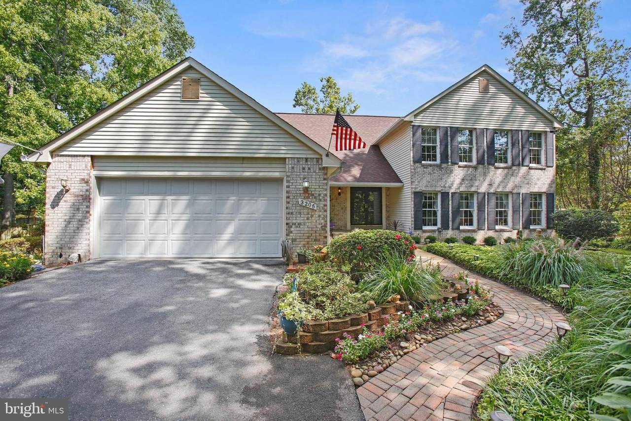 3205 Chrisland Drive - Photo 1