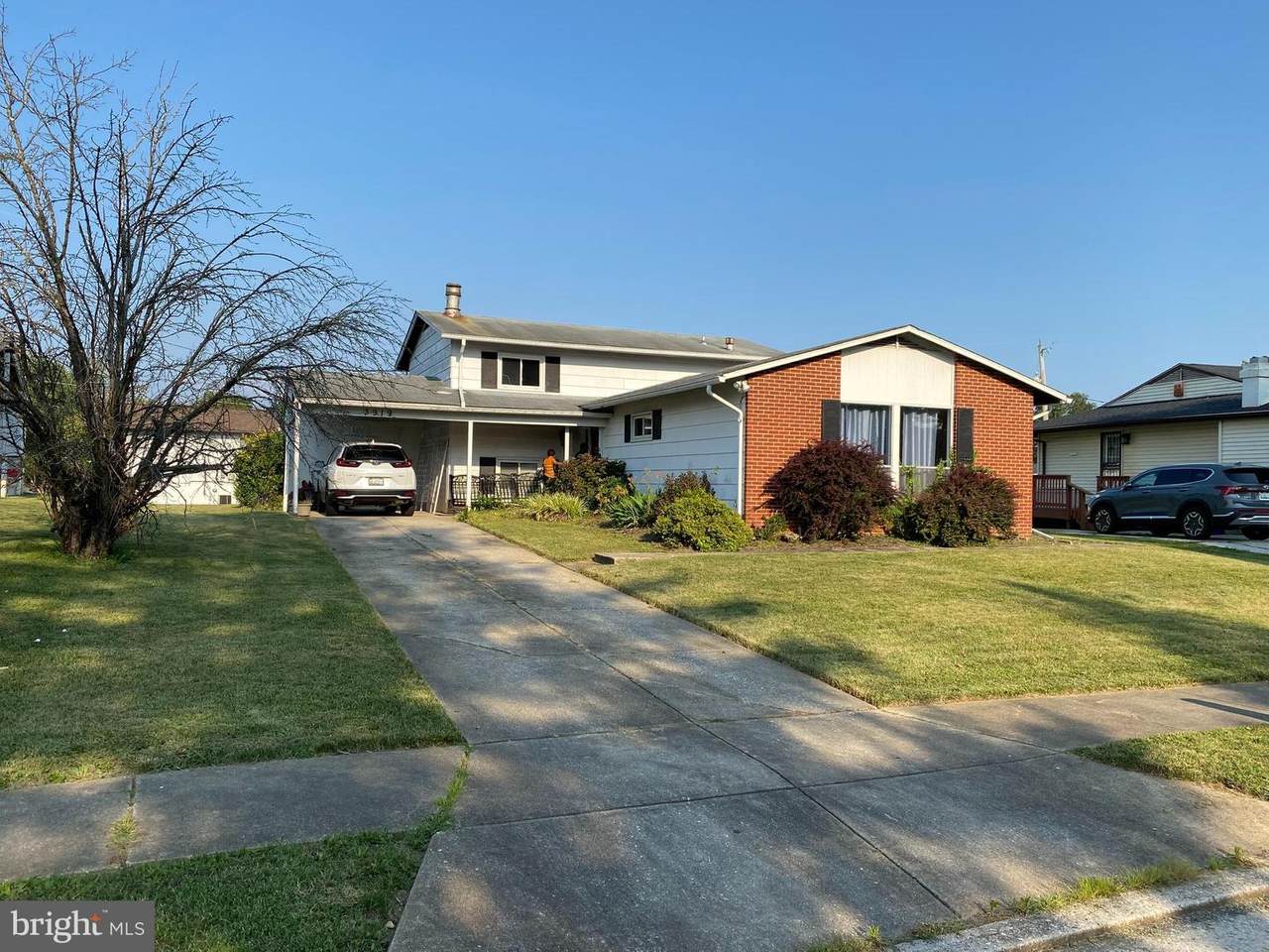 3919 Avonhurst Circle - Photo 1