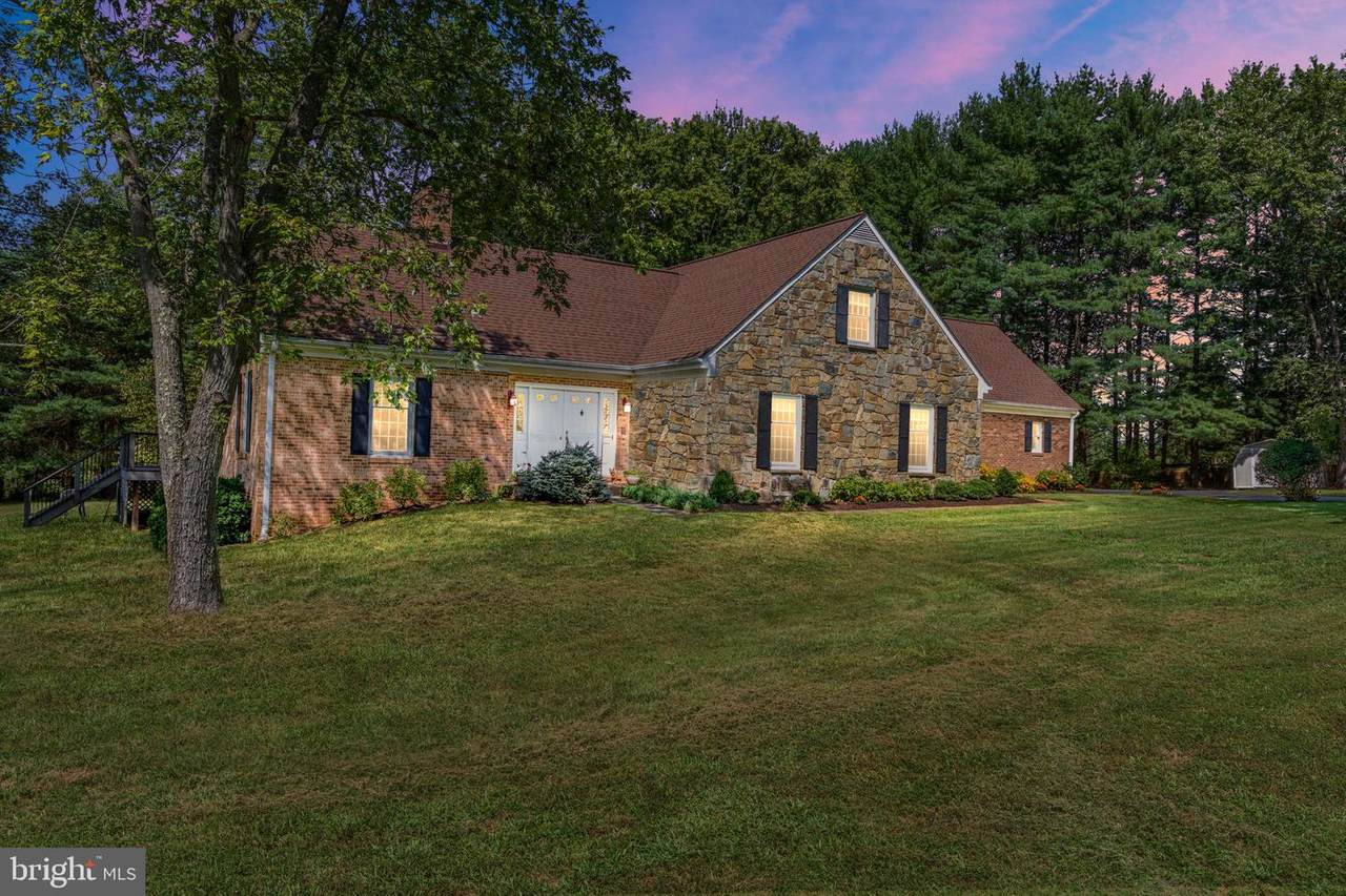 36927 Snickersville Turnpike - Photo 1