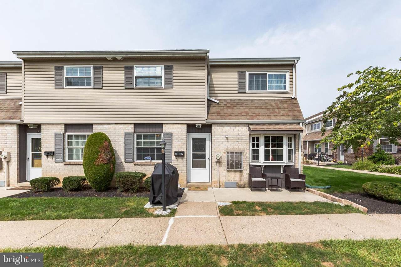 325 Warminster Road - Photo 1