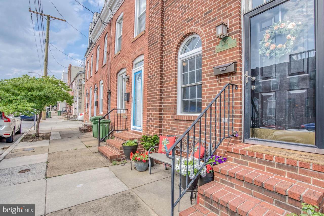 1017 Highland Avenue - Photo 1
