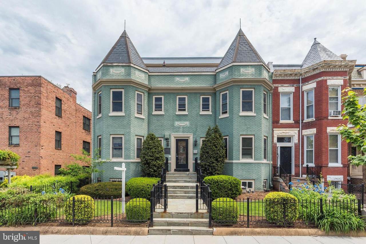 315 12TH Street - Photo 1