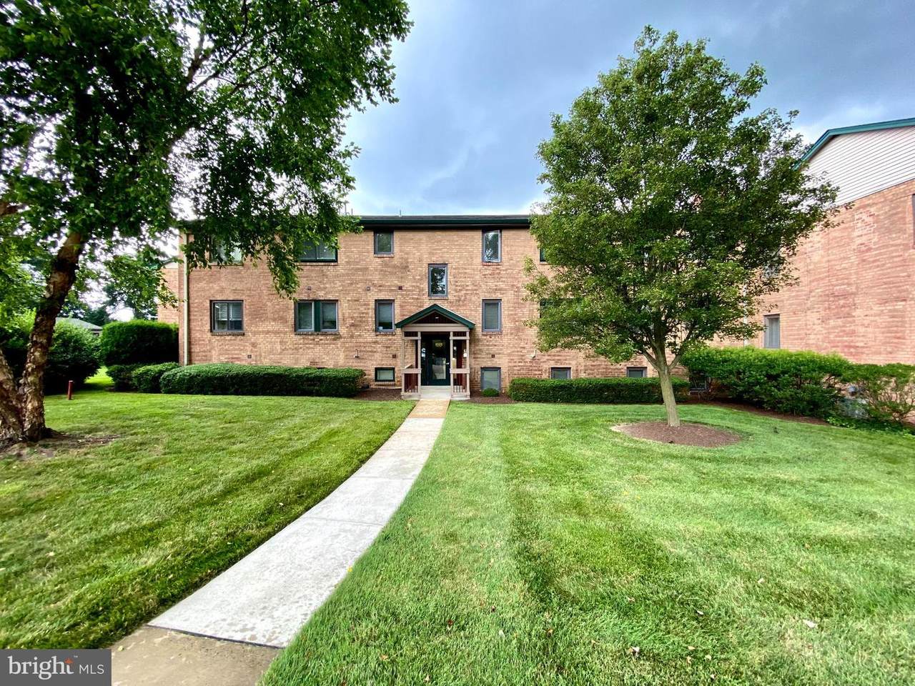 8501 Park Court - Photo 1