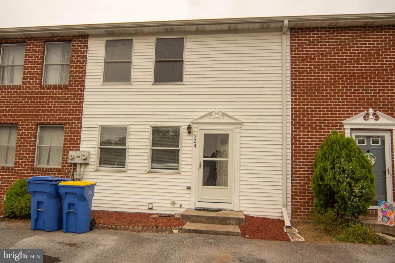 324 Lincoln Avenue - Photo 1