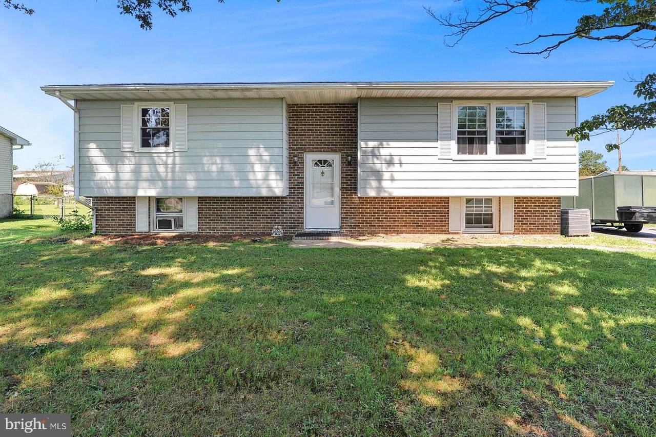 639 Hammond Drive - Photo 1