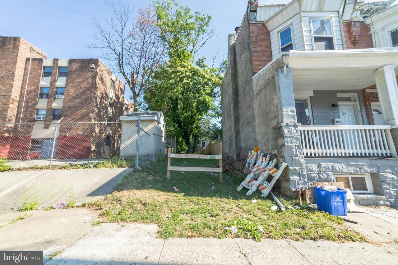 5014 Aspen Street - Photo 1