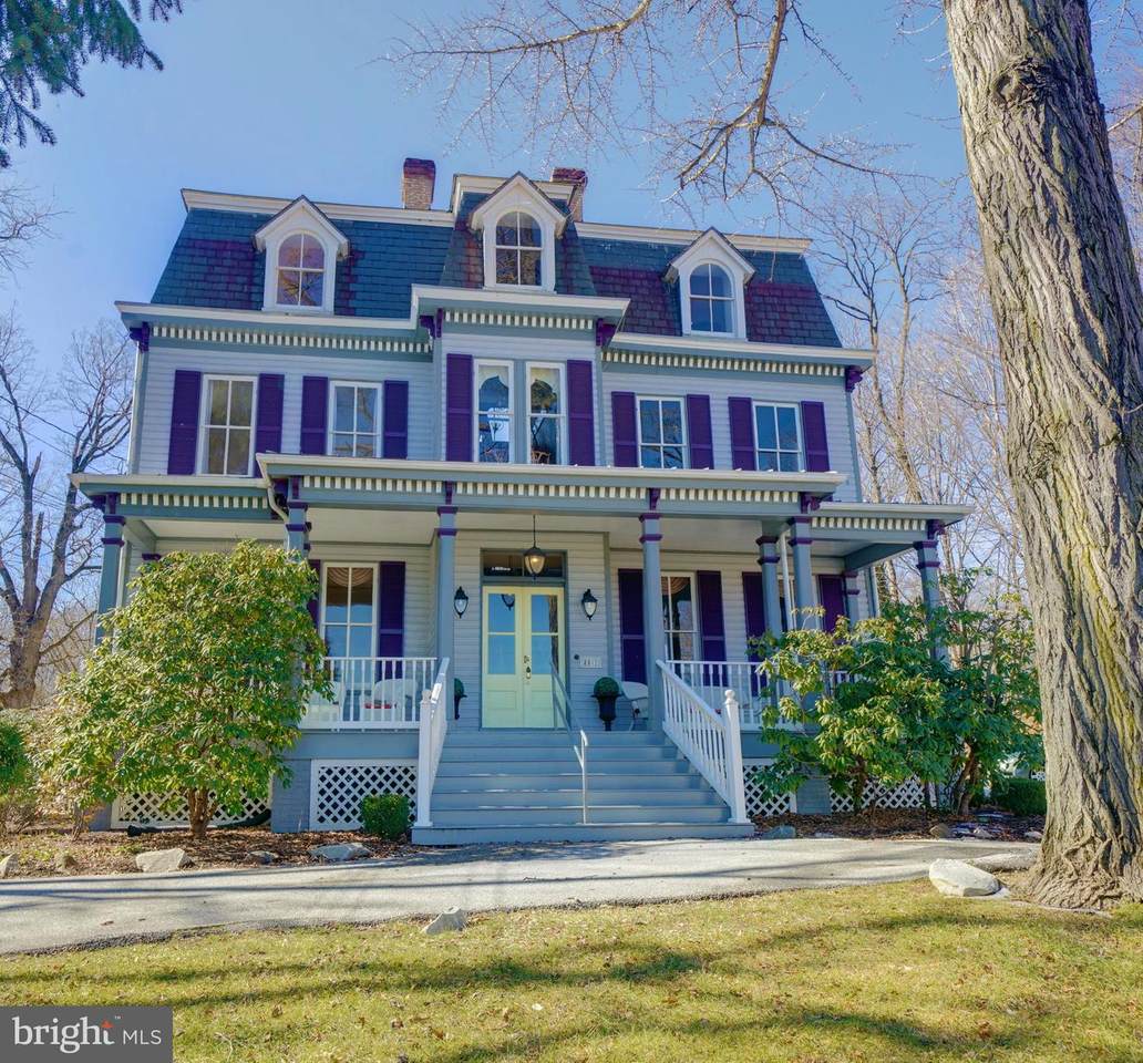 8502 Fair Street - Photo 1