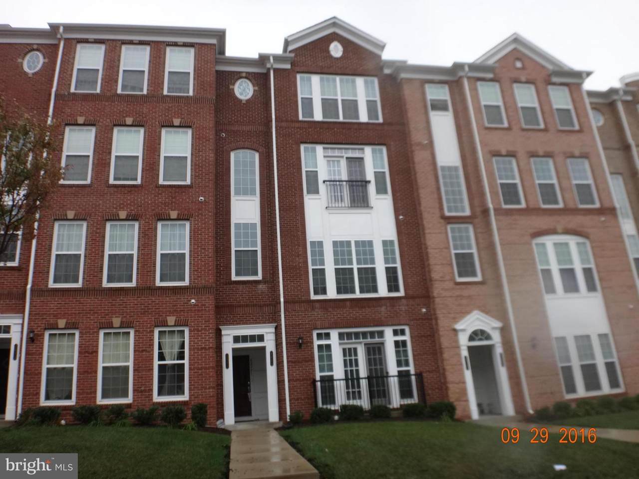 42769 Keiller Terrace - Photo 1