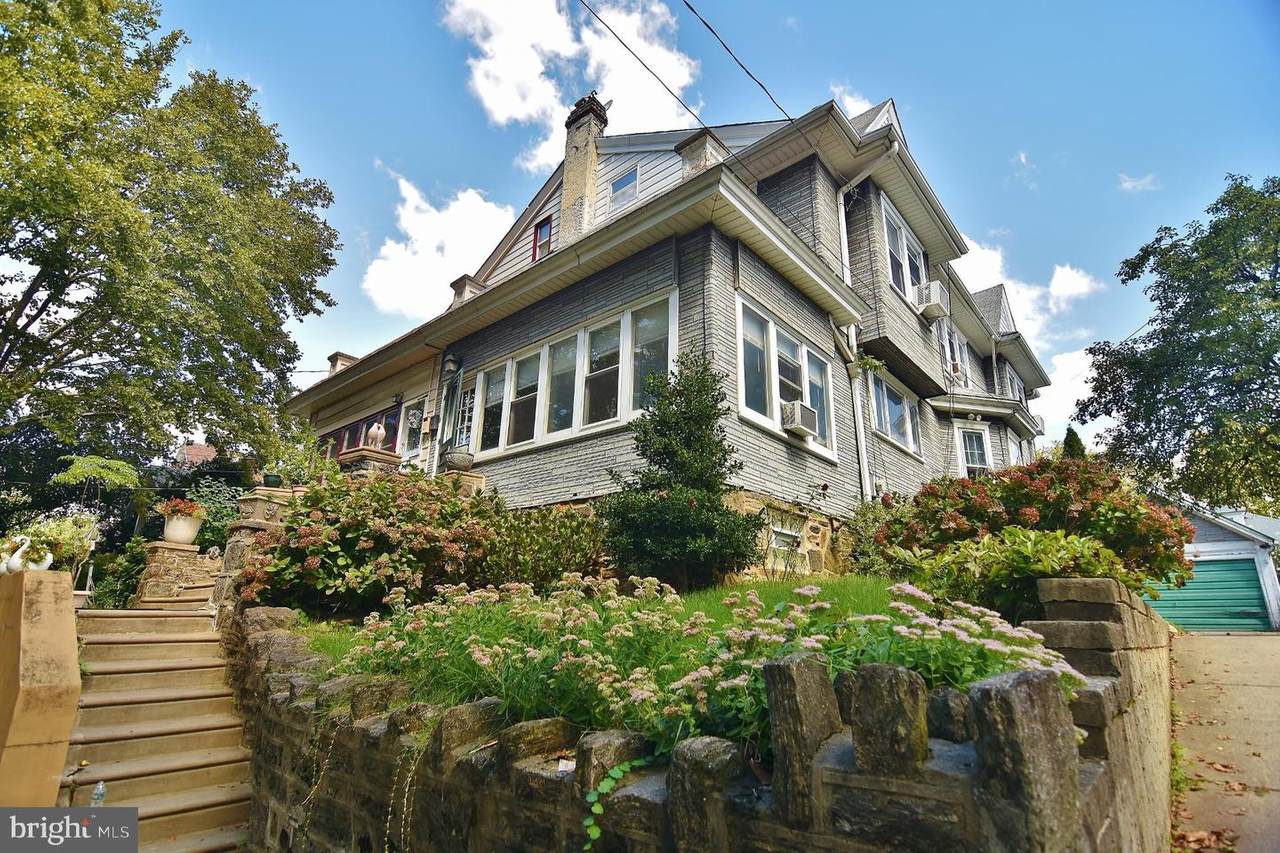 1319 Disston Street - Photo 1