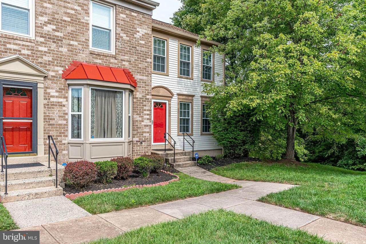 5680 Chapel Run Court - Photo 1