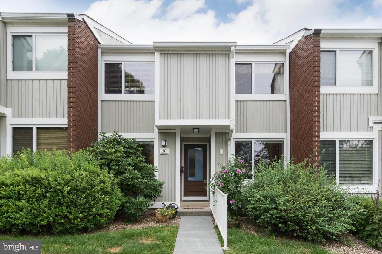 36 Gordon Way - Photo 1