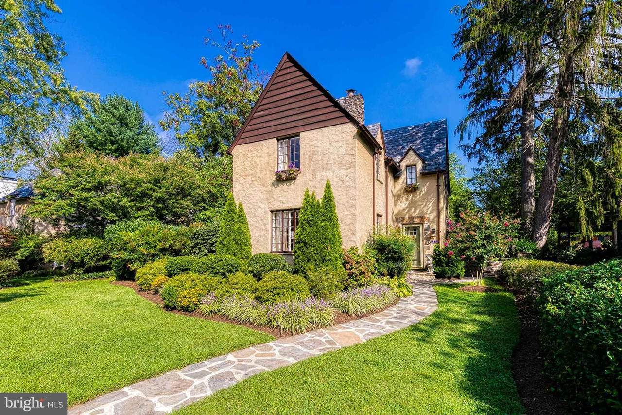 310 Taplow Road - Photo 1