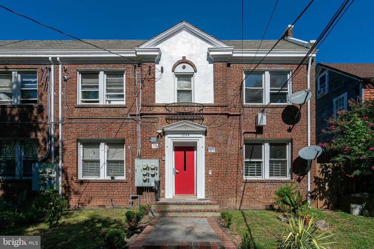 1526 V Street - Photo 1
