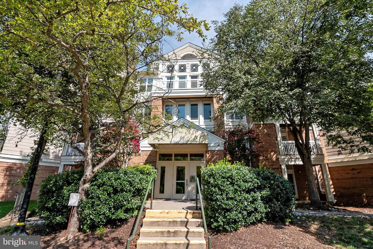 12919 Alton Square - Photo 1