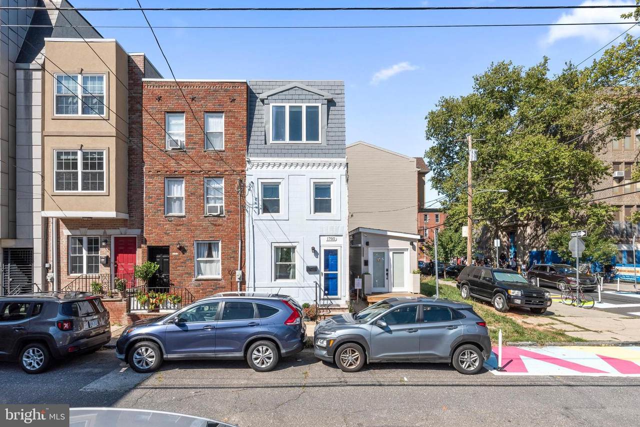 1705 Montrose Street - Photo 1