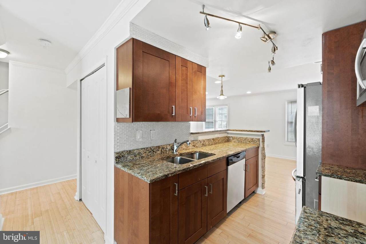 6123 Hil Mar Circle - Photo 1