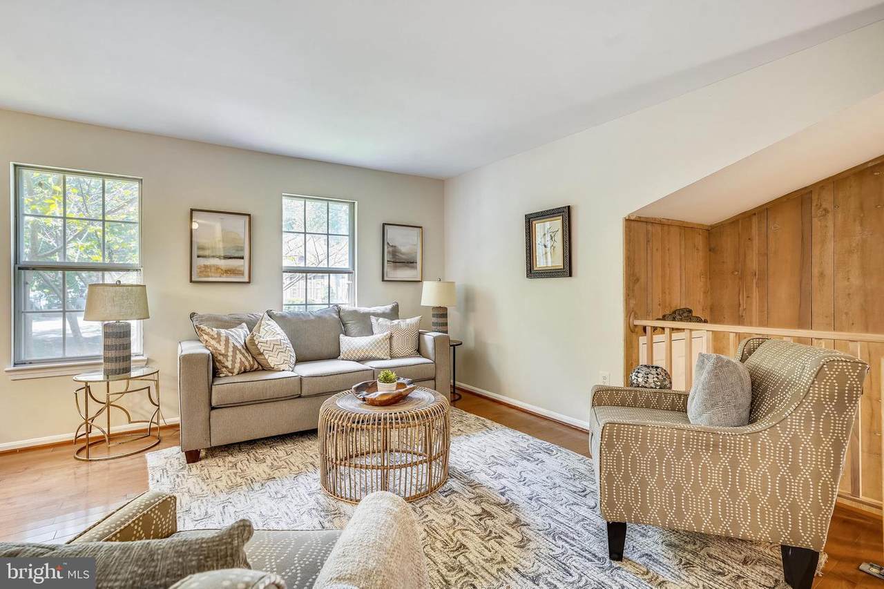 9988 Hemlock Woods Lane - Photo 1