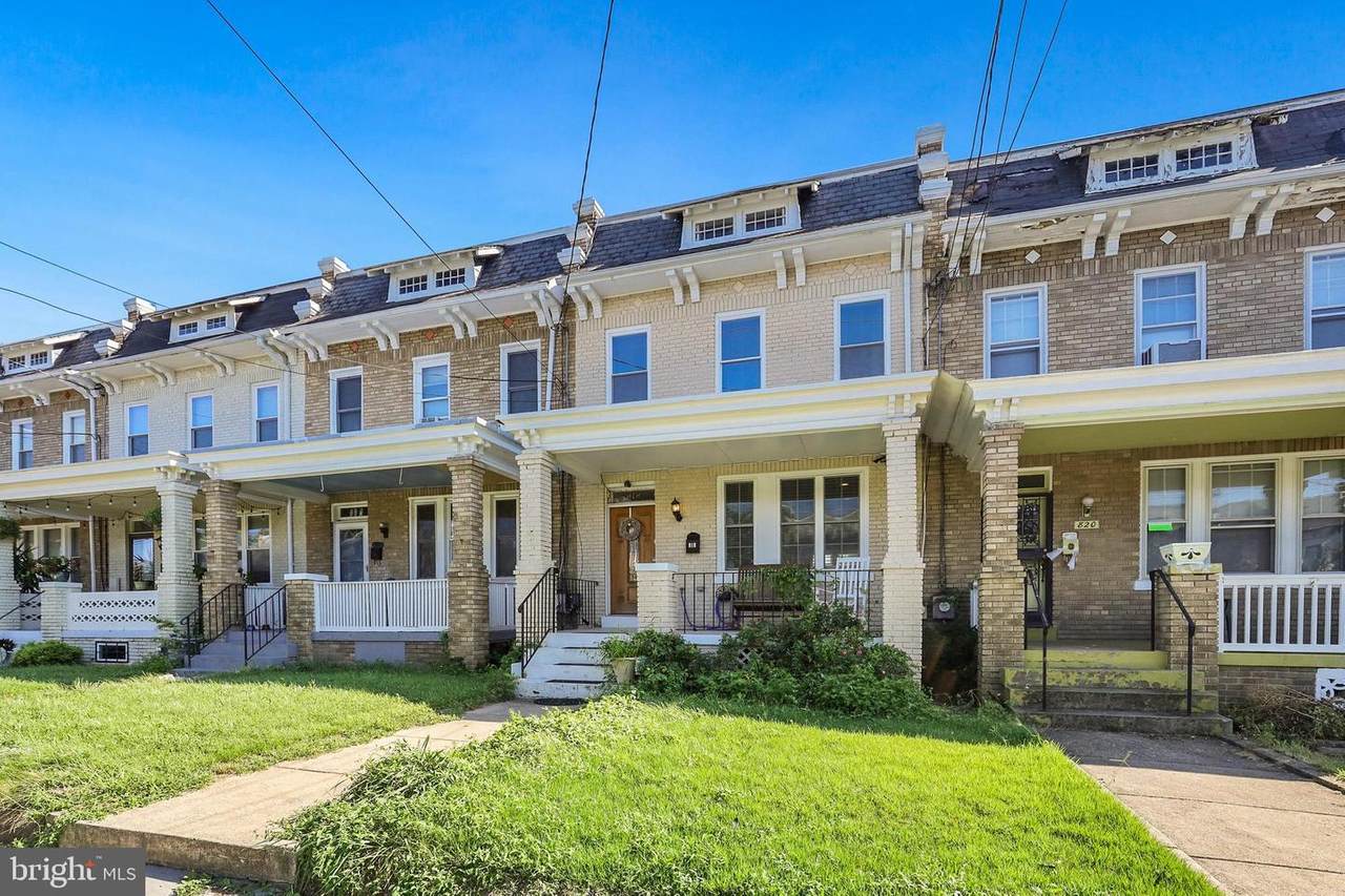 818 Emerson Street - Photo 1