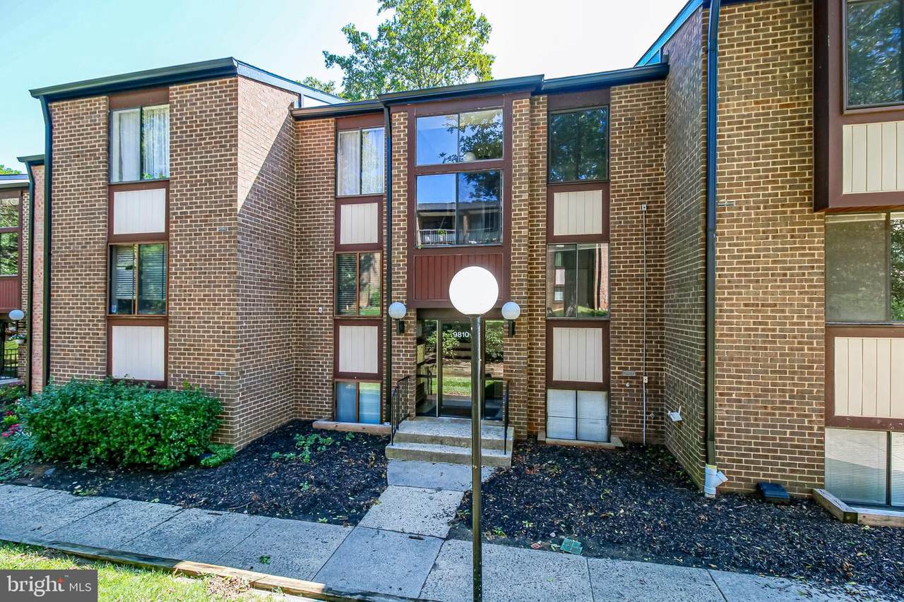 9810 Kingsbridge Drive - Photo 1