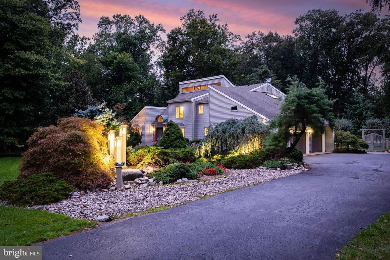 879 Cox Road - Photo 1