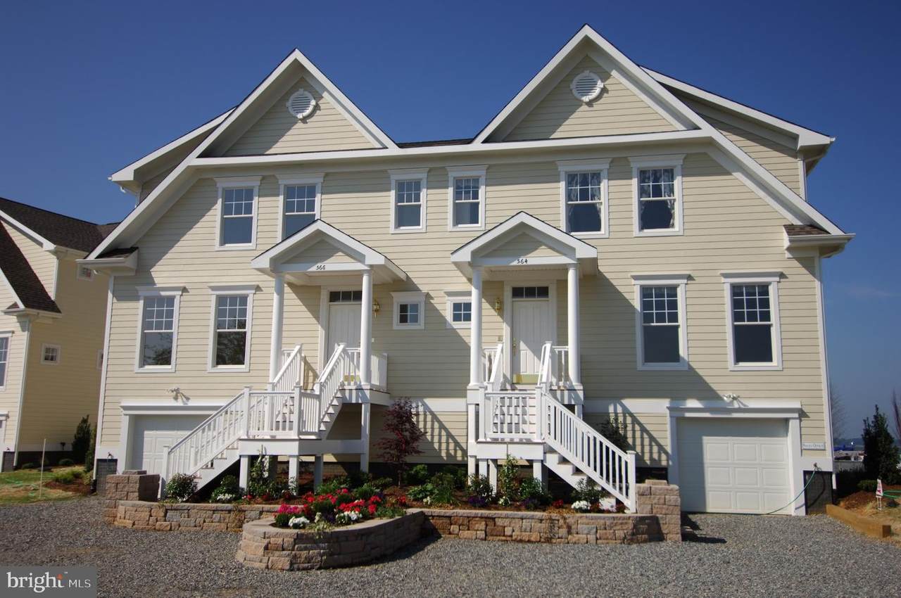 562 Riverside Drive - Photo 1