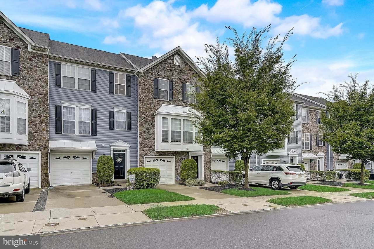 52 River Lane - Photo 1