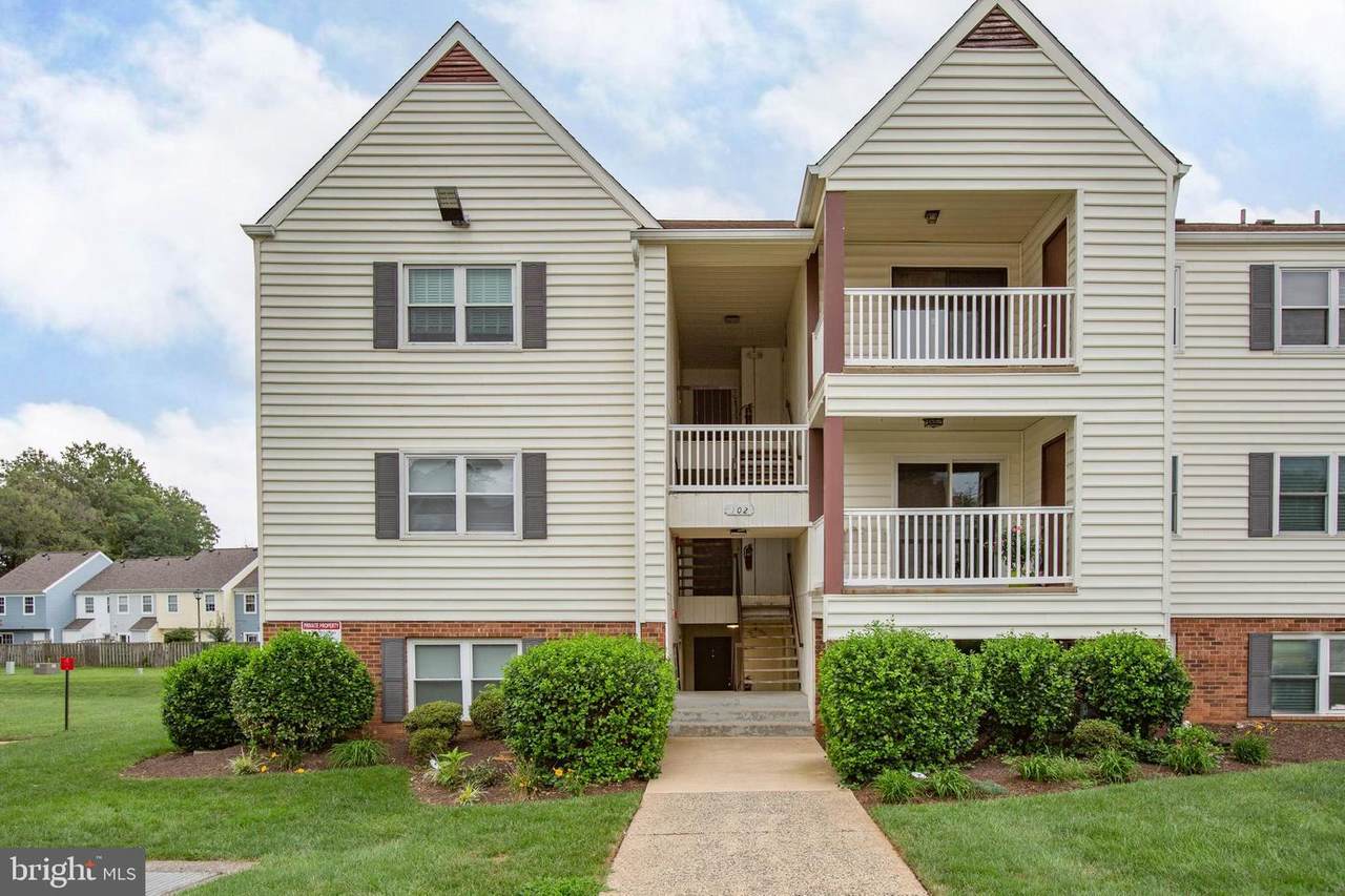 102 Chesterfield Ln - Photo 1
