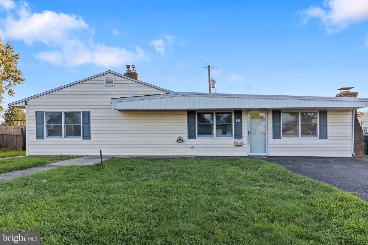 31 Good Lane - Photo 1