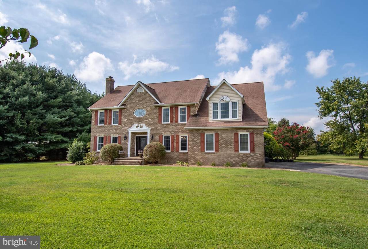 222 Winchester Drive - Photo 1