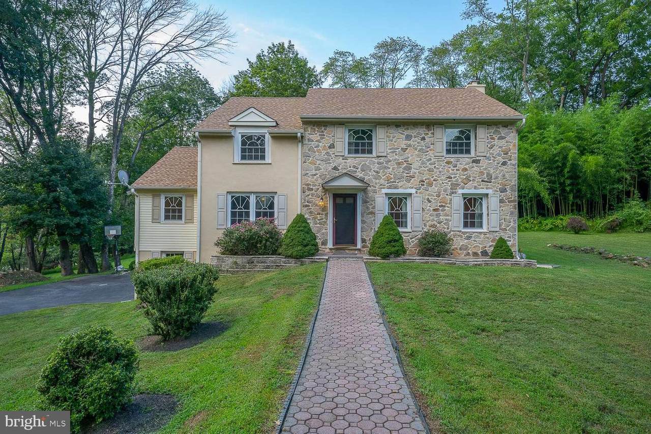 24 Woodrose Lane - Photo 1