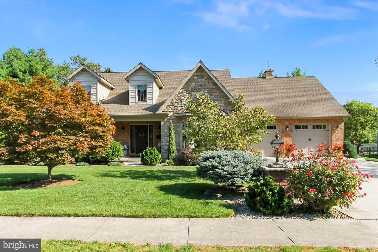 242 Deguy Avenue - Photo 1