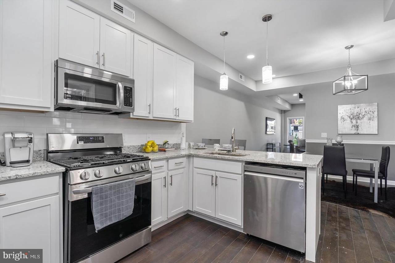 2521 Lanvale Street - Photo 1