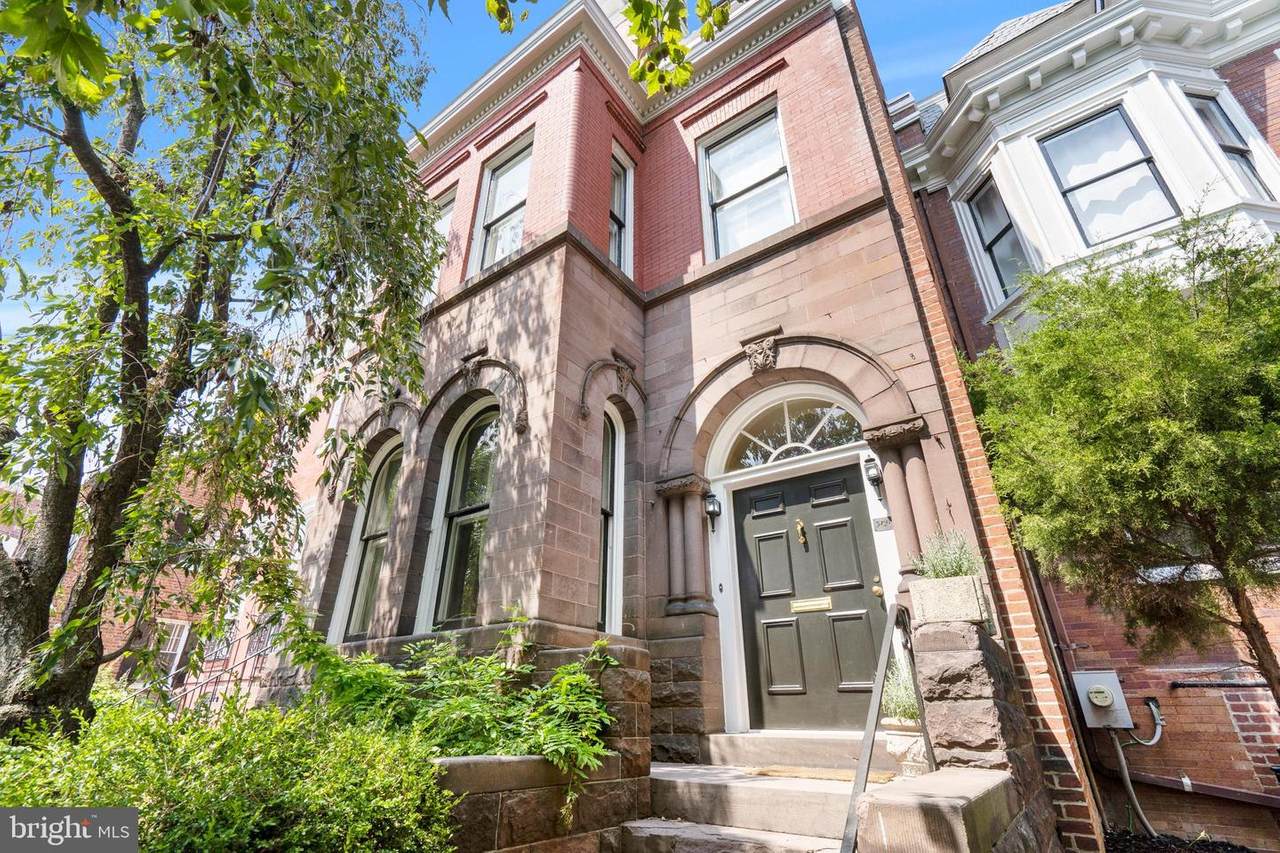 3127 N Street - Photo 1