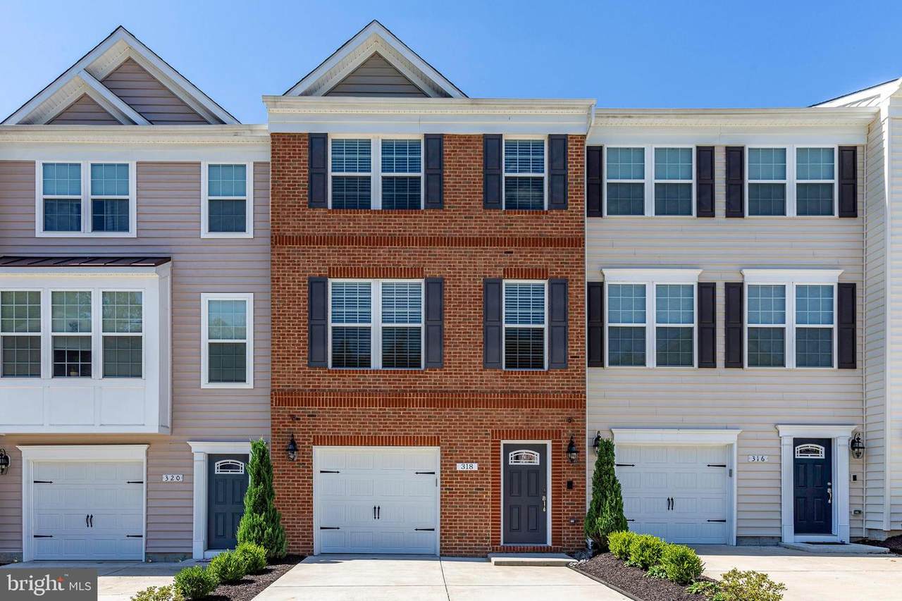 318 Tree Line Drive - Photo 1