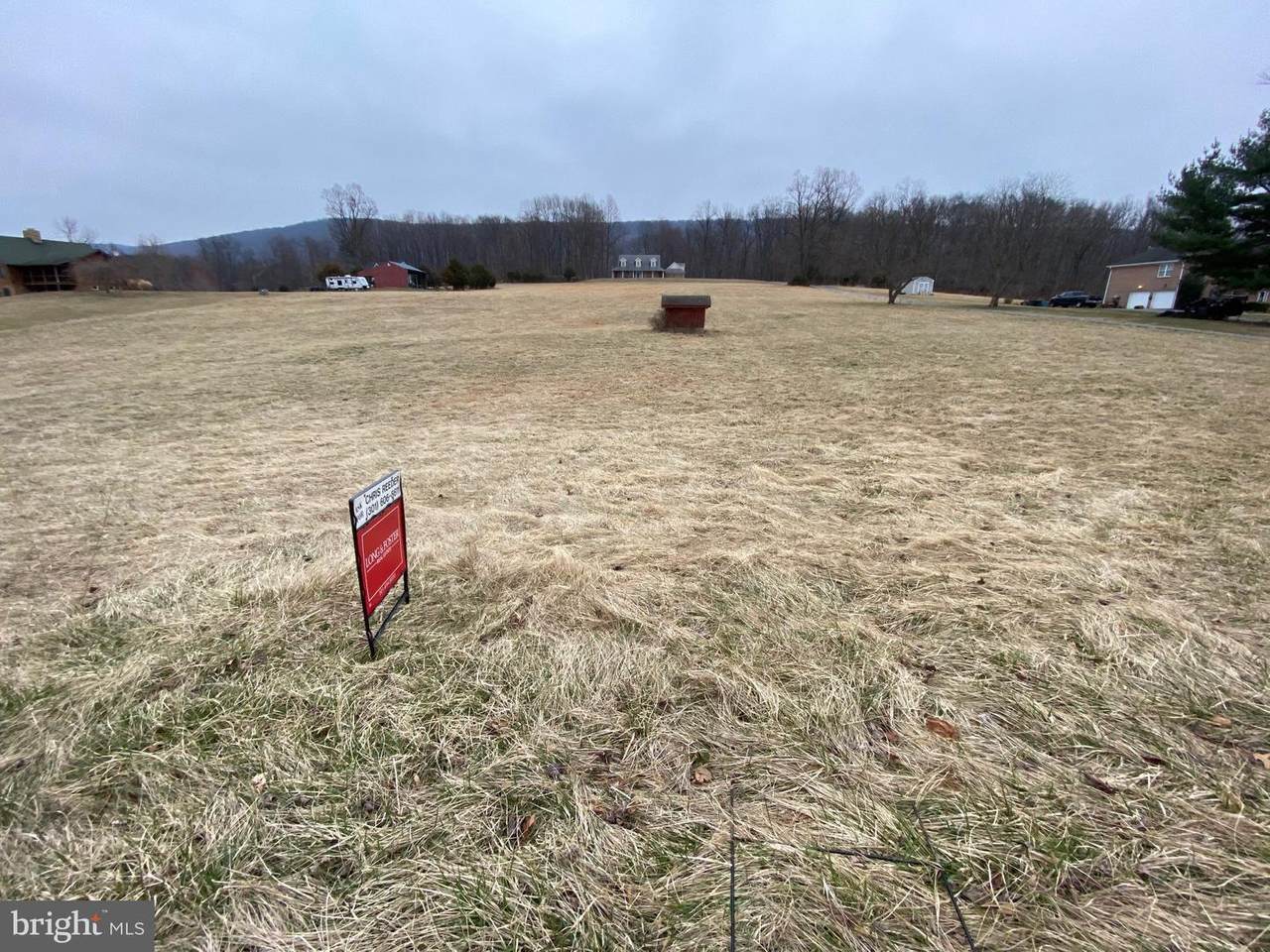 1053 Harpers Ferry Road - Photo 1