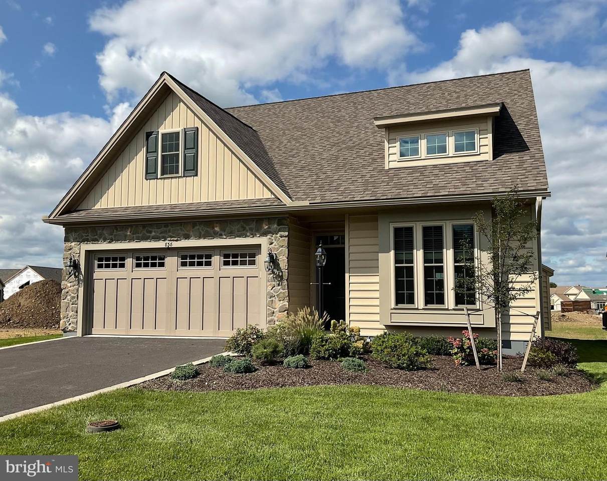 834 Summer Breeze Path - Photo 1