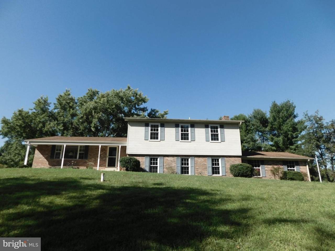 1061 Concord Court - Photo 1