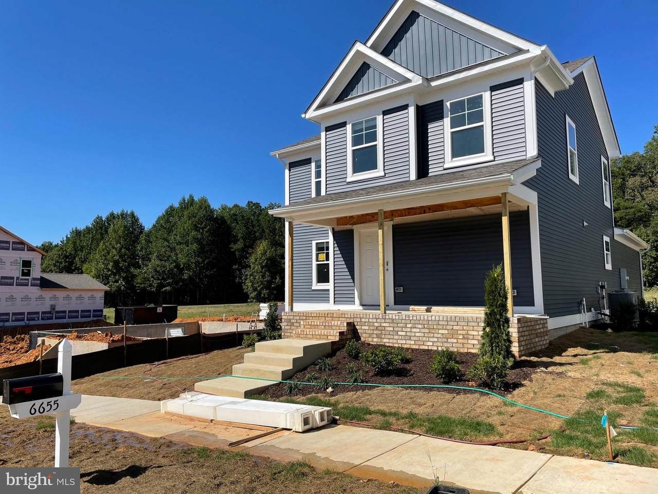 6619 Sacagawea Street - Photo 1