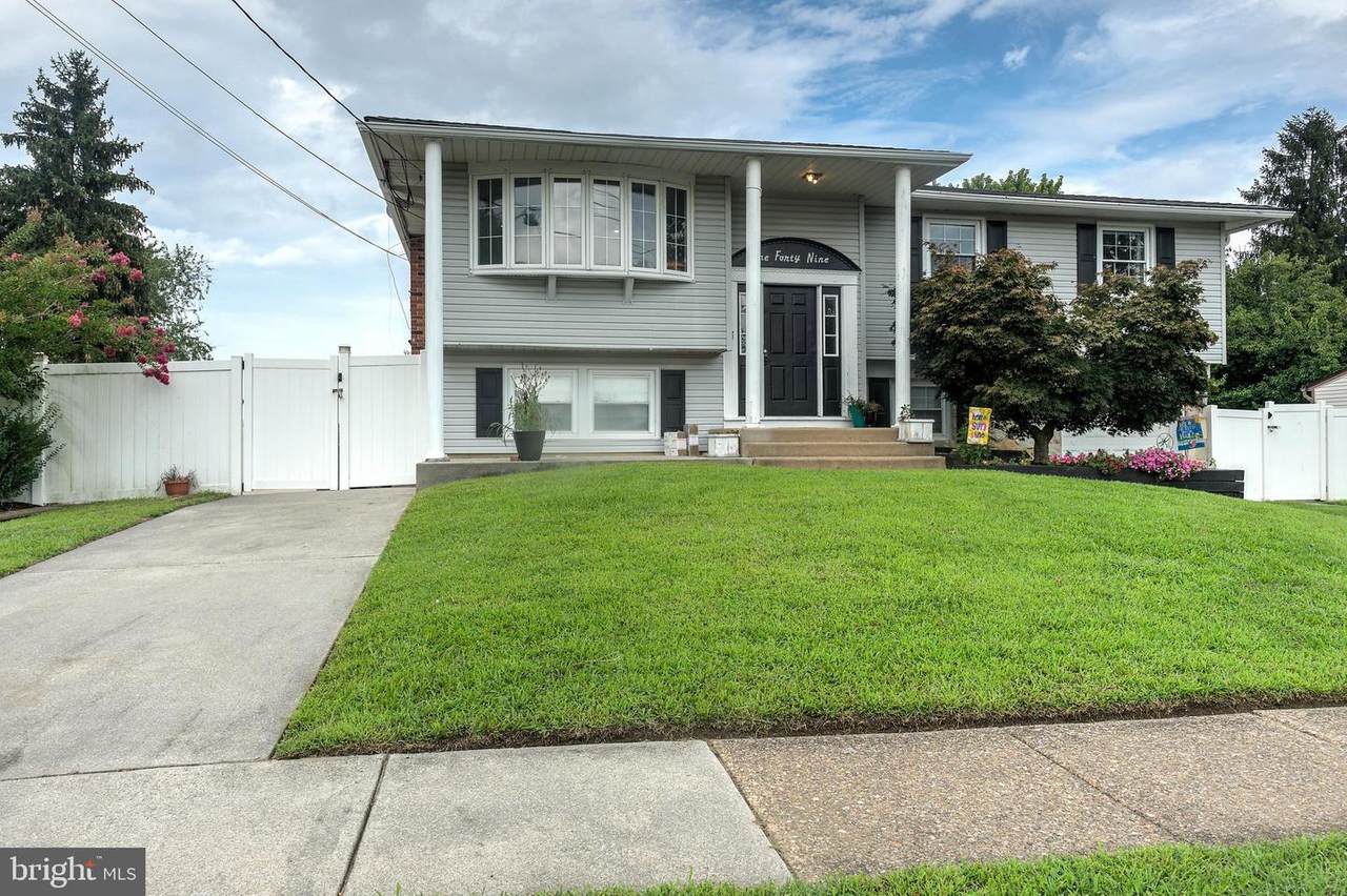 149 Vanderbilt Avenue - Photo 1