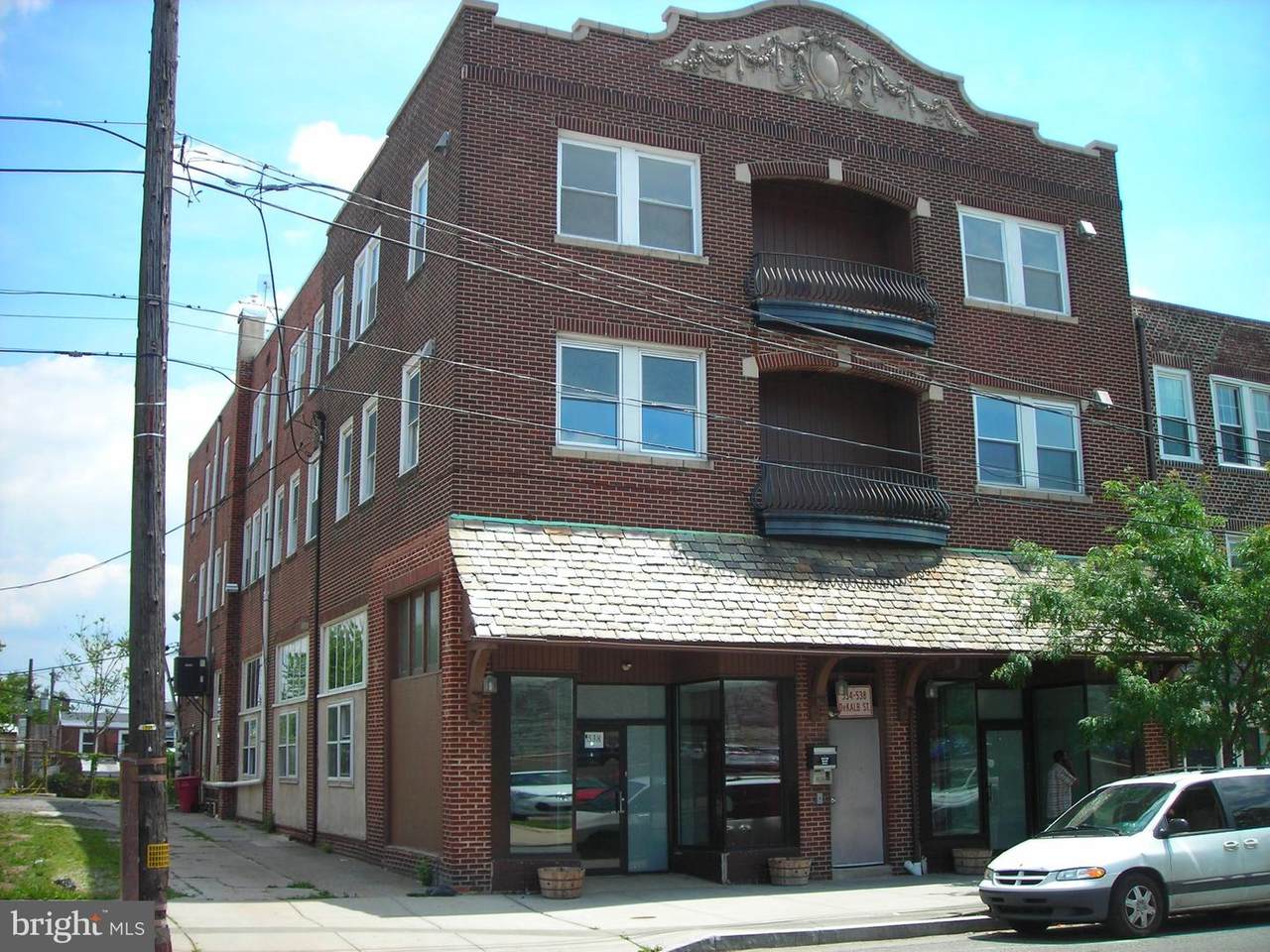 534 Dekalb Street - Photo 1