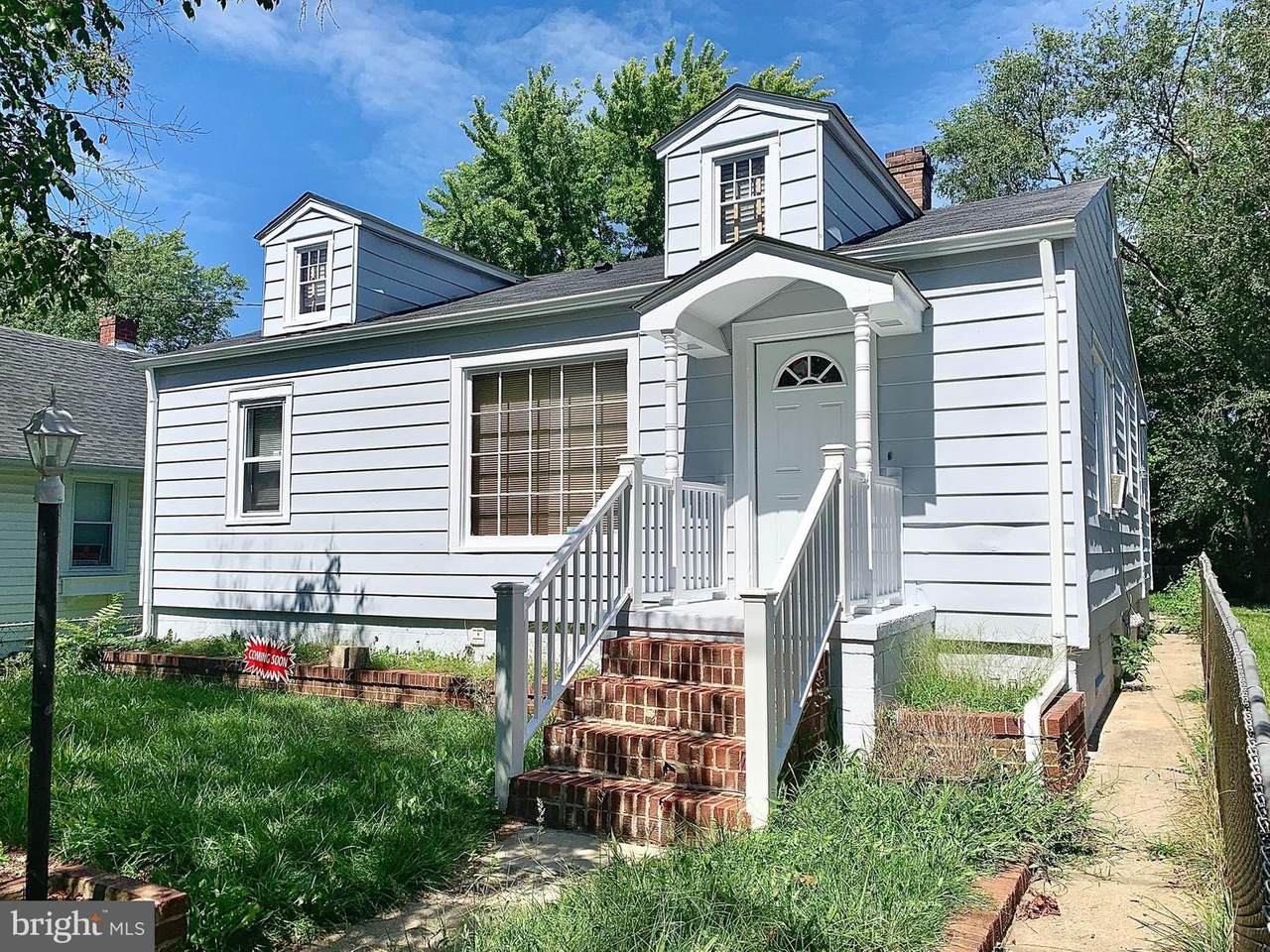318 Liberty Avenue - Photo 1