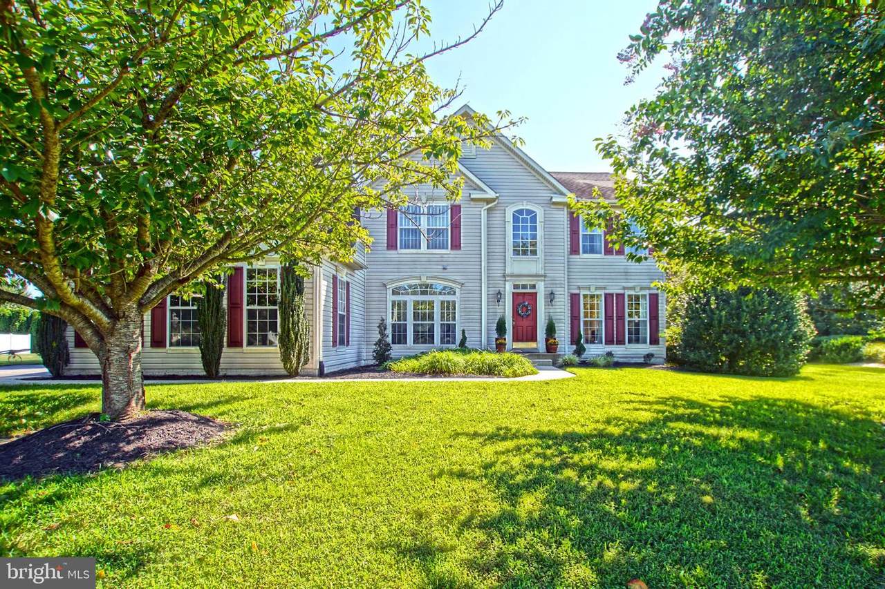 18498 Seashell Boulevard - Photo 1